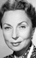 Agnes Moorehead - bio and intersting facts about personal life.