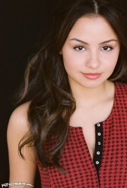 Aimee Carrero - bio and intersting facts about personal life.