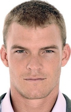 Alan Ritchson pictures