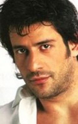 Alexis Georgoulis - bio and intersting facts about personal life.