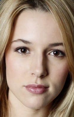 Alona Tal - bio and intersting facts about personal life.