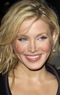 Amanda Swisten - bio and intersting facts about personal life.