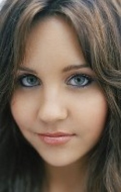 Amanda Bynes - bio and intersting facts about personal life.