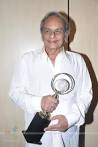 Anandji Veerji Shah - bio and intersting facts about personal life.