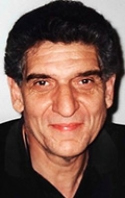 Andreas Katsulas - bio and intersting facts about personal life.