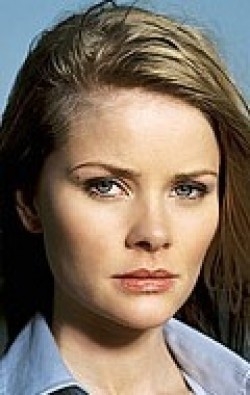 Anita Briem - bio and intersting facts about personal life.
