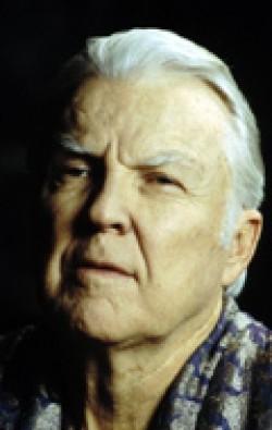 Anthony Zerbe - bio and intersting facts about personal life.