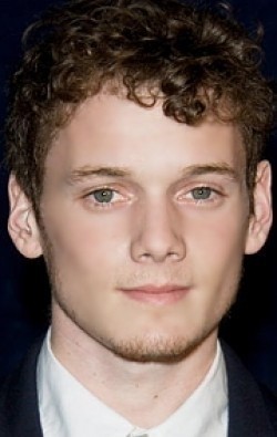 All best and recent Anton Yelchin pictures.
