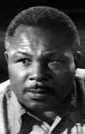 Recent Archie Moore pictures.