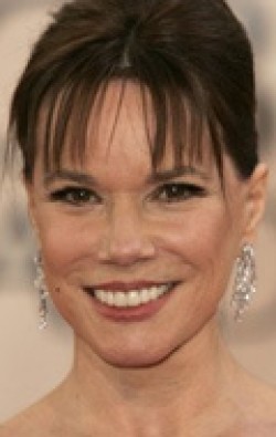 Barbara Hershey - bio and intersting facts about personal life.