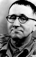 Bertolt Brecht - bio and intersting facts about personal life.