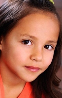 Breanna Yde pictures