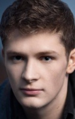 Brett Dier - bio and intersting facts about personal life.