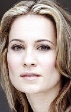 Camille Sullivan - bio and intersting facts about personal life.