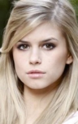 Carlson Young pictures
