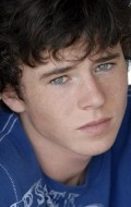 Charlie McDermott - bio and intersting facts about personal life.