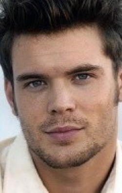 Charlie Weber - bio and intersting facts about personal life.