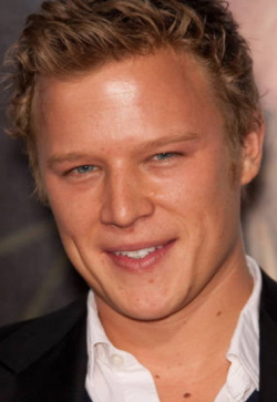Christopher Egan - bio and intersting facts about personal life.