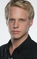 Chris Geere - bio and intersting facts about personal life.