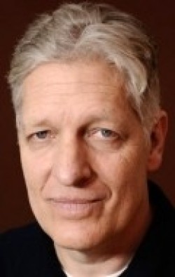 Clancy Brown - bio and intersting facts about personal life.