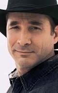 Clint Black - bio and intersting facts about personal life.