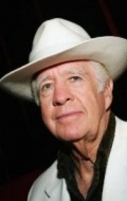 Recent Clu Gulager pictures.