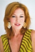 Cynthia Basinet - bio and intersting facts about personal life.