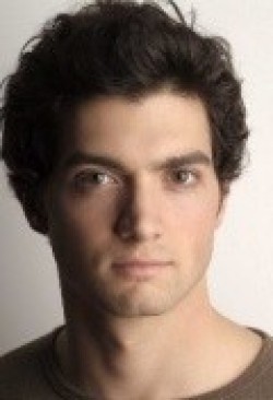 David Alpay - bio and intersting facts about personal life.