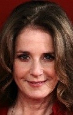 Debra Winger - bio and intersting facts about personal life.