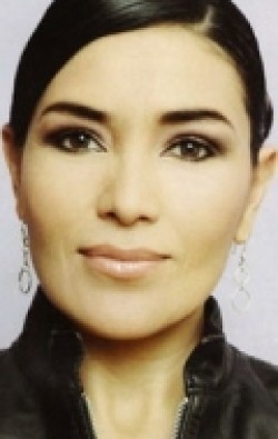 Dolores Heredia - bio and intersting facts about personal life.