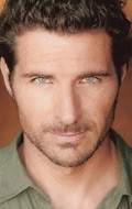 Ed Quinn - bio and intersting facts about personal life.