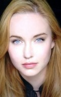 Elyse Levesque pictures