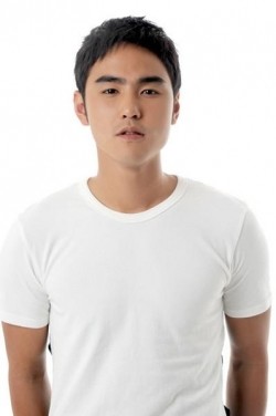 Ethan Ruan - bio and intersting facts about personal life.