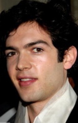 Ethan Peck pictures