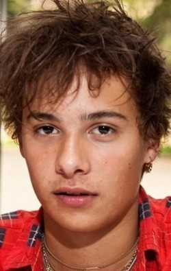 Frank Dillane pictures