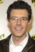 Gavin Lee - bio and intersting facts about personal life.