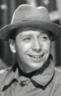 George Formby - bio and intersting facts about personal life.