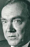 Graham Greene - bio and intersting facts about personal life.