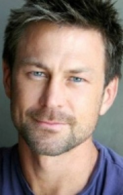 Grant Bowler pictures