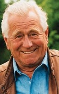Heinz Sielmann - bio and intersting facts about personal life.
