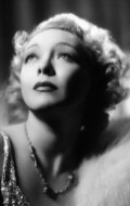 Helen Twelvetrees - bio and intersting facts about personal life.