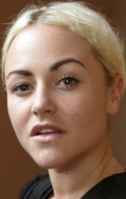 Jaime Winstone - bio and intersting facts about personal life.