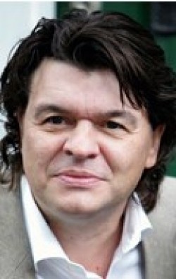 Jamie Foreman - bio and intersting facts about personal life.