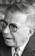 Jean-Paul Sartre - bio and intersting facts about personal life.