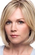 Jennie Garth - bio and intersting facts about personal life.