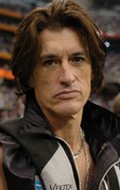 Joe Perry - bio and intersting facts about personal life.