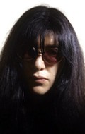 Joey Ramone - bio and intersting facts about personal life.