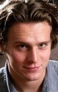 Jonathan Groff pictures