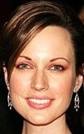 Julie Ann Emery - bio and intersting facts about personal life.