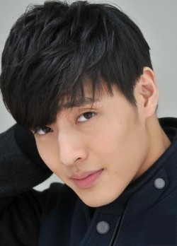 Kang Ha-neul pictures